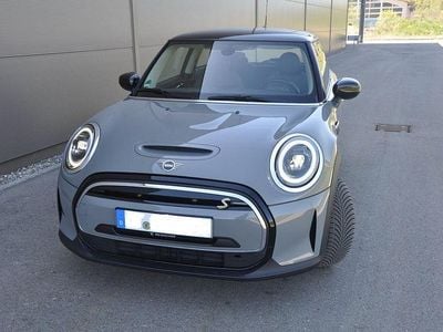 Second-hand Mini Cooper SE Classic 135 kW (184 CP) 2021 Gri Hatchback