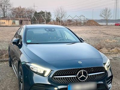 Blau Gebraucht 2020 Mercedes A220 Limousine | 24.000 € (Etwas zu teuer)