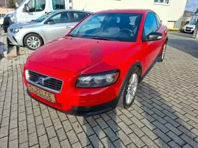 Gebraucht Volvo C30 109 PS (80 kW) 2008 Rot Kleinwagen