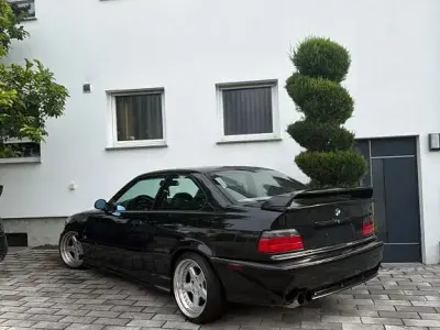 Gebraucht BMW 323 Performance 170 PS (125 kW) 1996 Schwarz Coupé