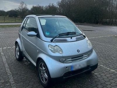 Silber Gebraucht 2002 Smart ForTwo Cabrio Cabrio | 1.800 €