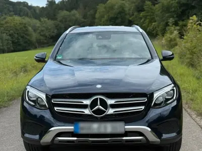 Gebraucht Mercedes GLC250 204 PS (150 kW) 2015 Blau SUV