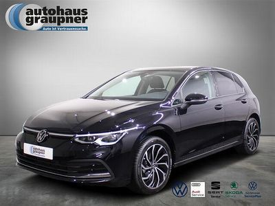 Gebraucht VW Golf VIII Life 116 PS (85 kW) 2024 Schwarz / deep black Limousine