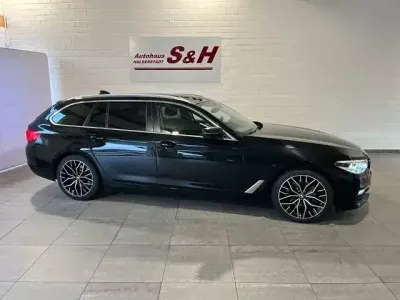 Gebraucht BMW 520 Performance 190 PS (139 kW) 2020 Schwarz Kombi