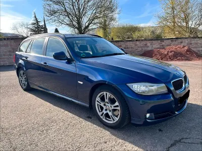 Gebraucht BMW 320 Efficient Dynamics 163 PS (119 kW) 2012 Blau Kombi