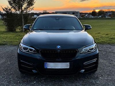 BMW M235