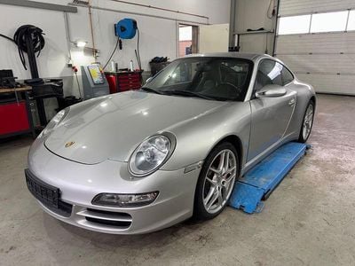 Gebraucht Porsche 911 Carrera 4S 355 PS (261 kW) 2006 Arktissilbermetallic Coupé