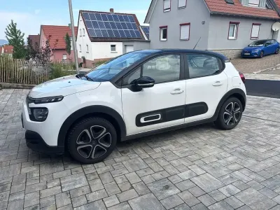 Gebraucht Citroën C3 Shine 83 PS (61 kW) 2022 Weiß Kleinwagen