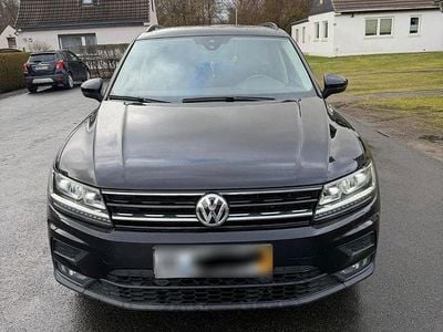 Gebraucht VW Tiguan Life 150 PS (110 kW) 2020 Schwarz SUV