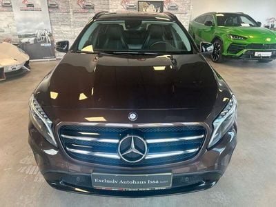 Mercedes GLA220