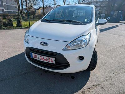Gebraucht Ford Ka 69 PS (50 kW) 2015 Weiß Kleinwagen
