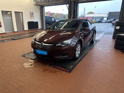 Gebraucht Opel Cascada Edition 140 PS (102 kW) 2013 Rot Cabrio