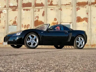 Gebraucht Opel Speedster 148 PS (108 kW) 2002 Schwarz Cabrio