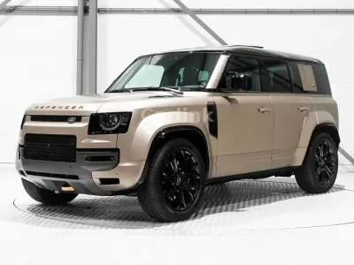 Neu Land Rover Defender 635 PS (467 kW) 2026 Braun SUV