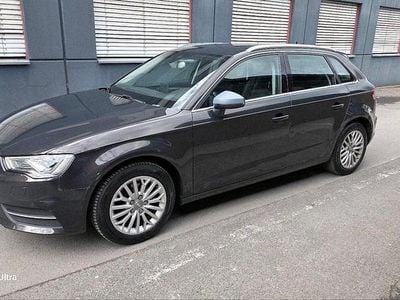Gebraucht Audi A3 125 PS (91 kW) 2014 Andere farben Limousine