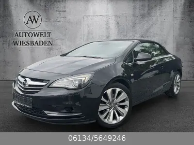 Usata Opel Cascada 194 CV (142 kW) 2015 Nero Cabrio