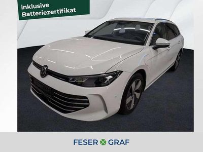 Pure white Gebraucht 2025 VW Passat Business Kombi | 34.440 € (Fairer Preis)