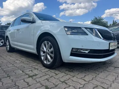Gebraucht Skoda Octavia Style 150 PS (110 kW) 2017 Weiß Kombi
