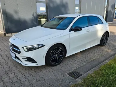 Gebraucht Mercedes A200 AMG 163 PS (119 kW) 2022 Weiß Limousine