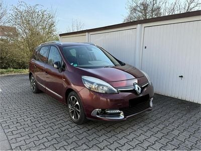 Gebraucht Renault Grand Scénic III Bose Edition 132 PS (97 kW) 2014 Rot Van / Kleinbus