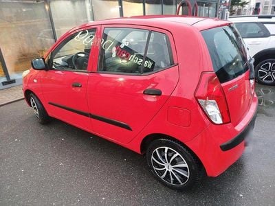 Gebraucht Hyundai i10 67 PS (49 kW) 2009 Rot Kleinwagen