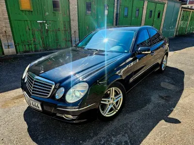 Gebraucht Mercedes E320 Avantgarde 224 PS (164 kW) 2007 Schwarz Limousine