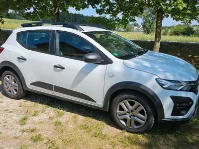 Gebraucht Dacia Sandero Stepway 91 PS (66 kW) 2021 Weiß Limousine