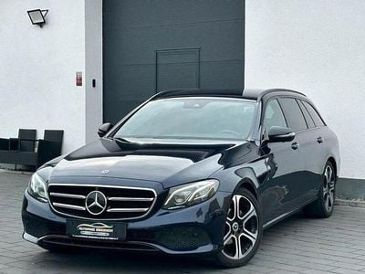 Gebraucht Mercedes E220 Avantgarde 245 PS (180 kW) 2017 Cavansitblau Kombi