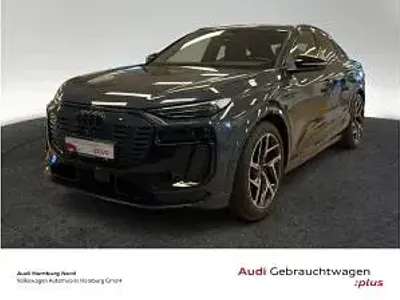 Gebraucht Audi Q6 e-tron 225 kW (306 PS) 2025 Blau (3d plasmablau metallic) SUV