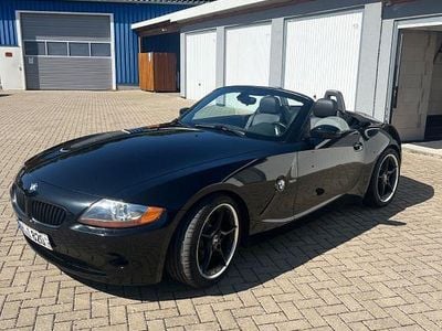Gebraucht BMW Z4 Sport Line 231 PS (169 kW) 2003 Schwarz Cabrio