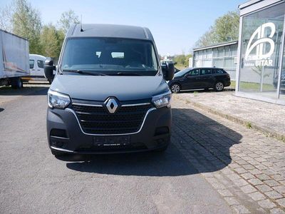Second-hand Renault Master 150 CP (110 kW) 2022 Gri Monovolum