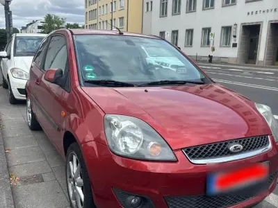 Gebraucht Ford Fiesta Ghia 80 PS (58 kW) 2008 Orange Kleinwagen