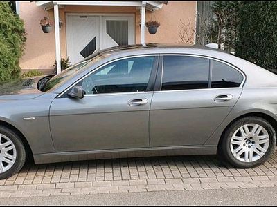 Begagnad BMW 740 306 HK (225 kW) 2006 Grå Sedan
