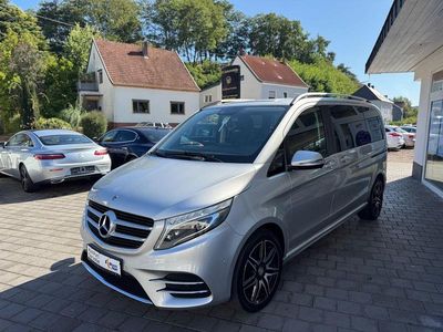 Mercedes V220