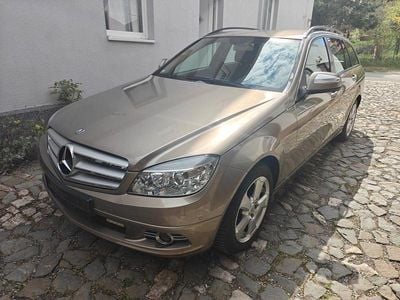 Gebraucht Mercedes C180 156 PS (114 kW) 2008 Gold Kombi