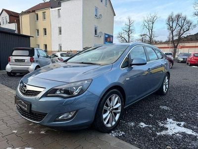 Gebraucht Opel Astra Sport 140 PS (102 kW) 2011 Blau Kombi