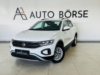 Second-hand VW T-Roc Life 150 CP (110 kW) 2022 Alb SUV