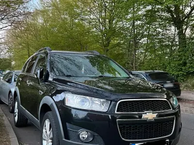 Gebraucht Chevrolet Captiva 163 PS (119 kW) 2012 Schwarz SUV