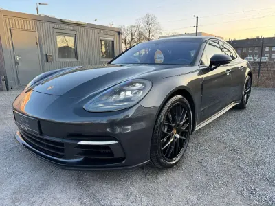 Gebraucht Porsche Panamera 4S Sport 441 PS (324 kW) 2017 Vulkangraumetallic Kleinwagen