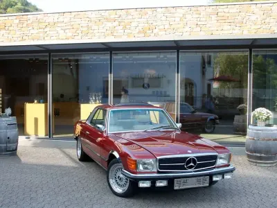 Używany Mercedes SLC450 224 KM (164 kW) 1974 Czerwony
