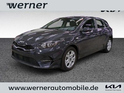 Grau Gebraucht 2025 Kia Ceed Vision Kleinwagen | 21.770 € (Guter Preis)