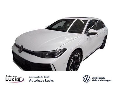 Gebraucht VW Passat R-line 150 PS (110 kW) 2025 Oryxweiß Kombi