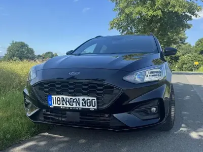 Gebraucht Ford Focus ST-Line 150 PS (110 kW) 2021 Schwarz Kombi
