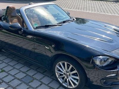 Fiat 124 Spider