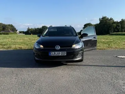Gebraucht VW Golf VII Comfortline 150 PS (110 kW) 2016 Schwarz Kombi