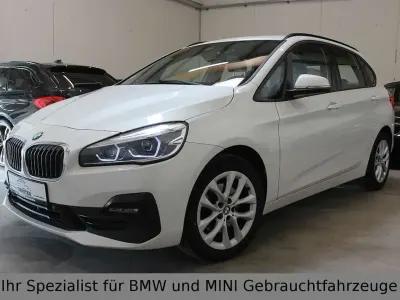 Gebraucht BMW 220 190 PS (139 kW) 2020 Mineralweiss Van / Kleinbus