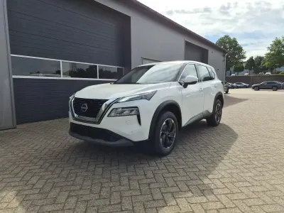 Neu Nissan X-Trail Acenta 163 PS (119 kW) 2026 Solid white SUV