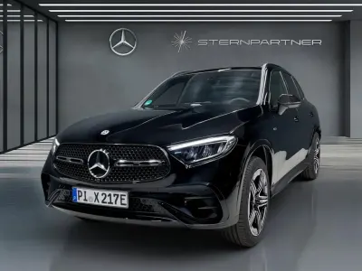 Używany Mercedes GLC300e AMG 313 KM (230 kW) 2025 Czarny SUV