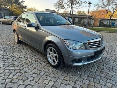 Gebraucht Mercedes C180 156 PS (114 kW) 2008 Silber Limousine