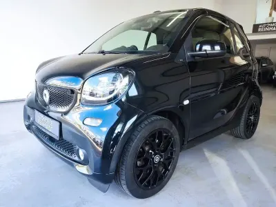 Gebraucht Smart ForTwo Electric Drive 60 kW (82 PS) 2018 Schwarz Cabrio